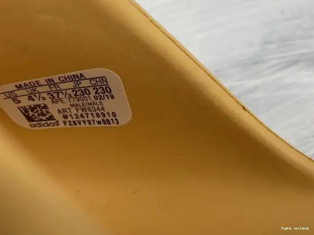 hype Slide Adidas Yeezy Desert FW6344 Sand 0521